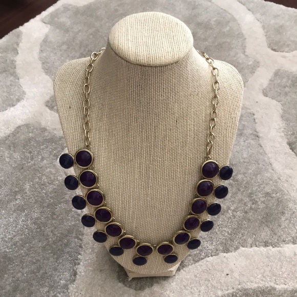 Purple statement necklace - Picture 4 of 6